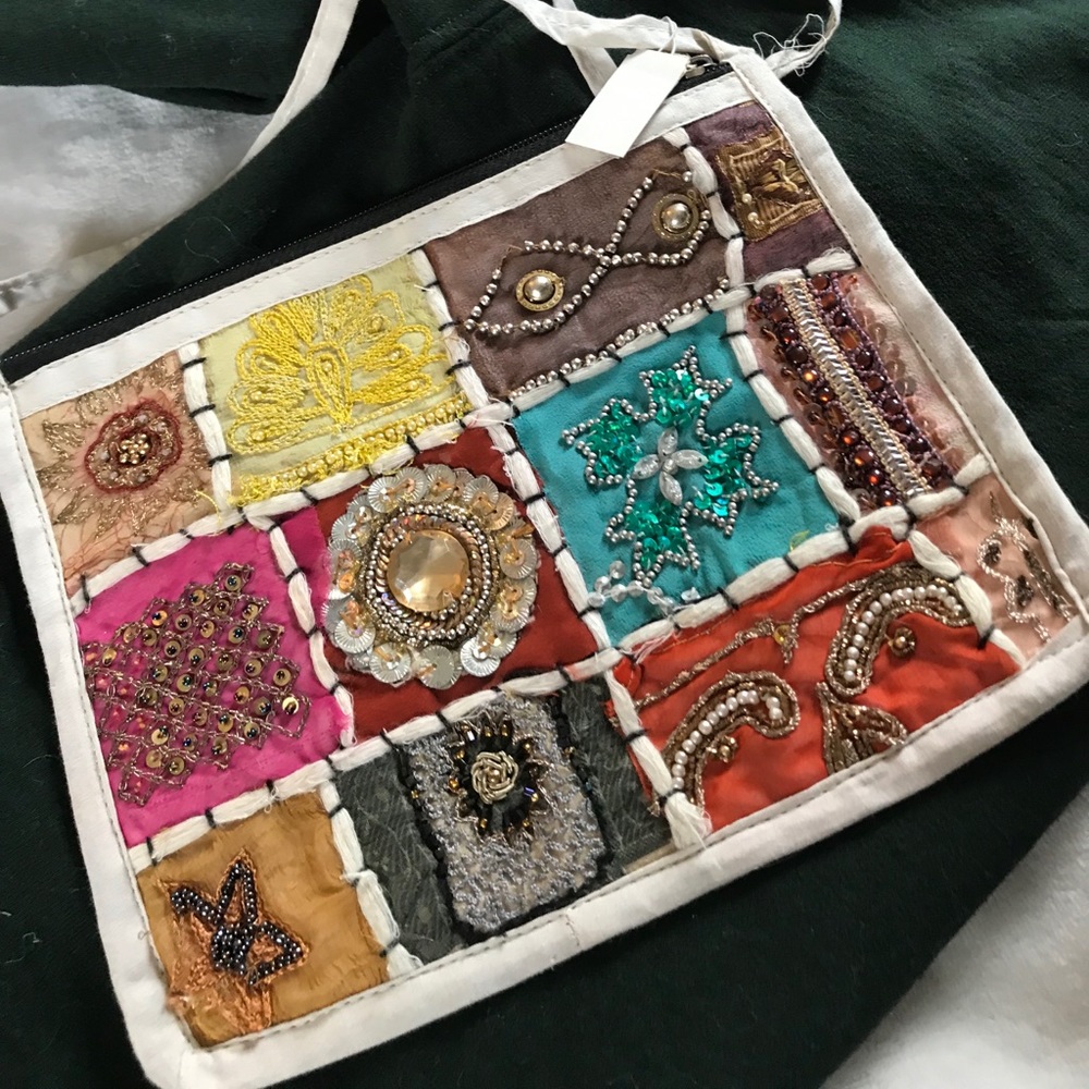 Purse - Picture 2 of 2